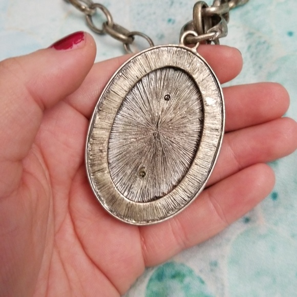 Rustic Rhinestone Necklace - Picture 4 of 5